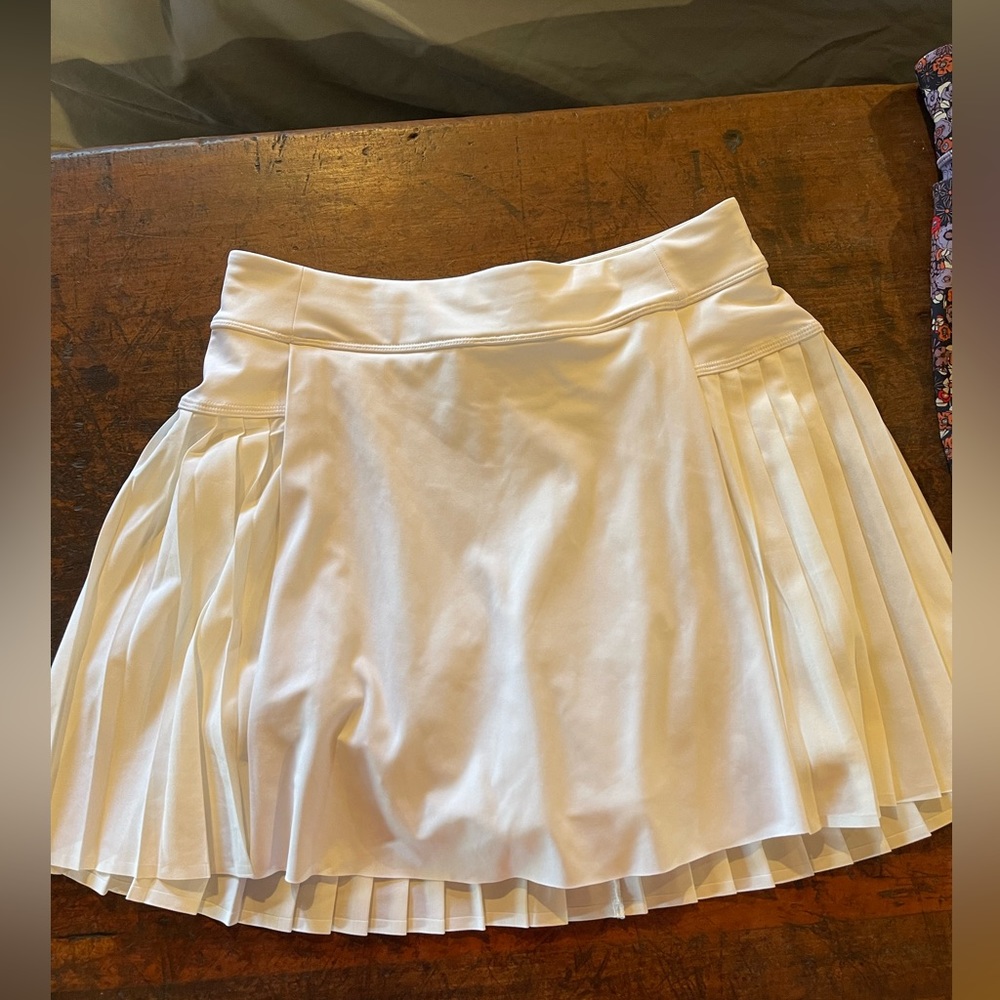 Athleta Advantage Skort in white Size XS